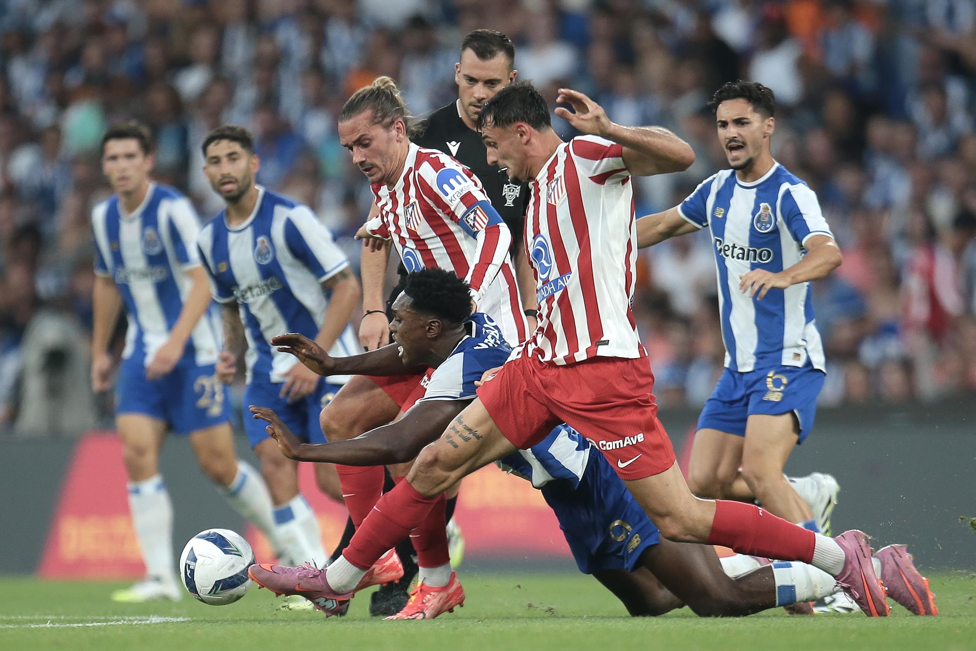 EFE/EPA/MANUEL FERNANDO ARAUJO
