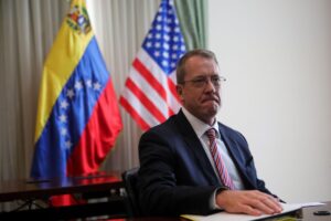 Foto de archivo del diplomático estadounidense James Story. EFE/Cristian Hernández