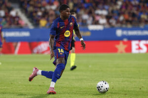El delantero británico del Barcelona Marcus Rashford durante el encuentro de la 60.ª edición del Trofeo Joan Gamper que FC Barcelona y Como 1907 jugaron el 10 de agosto pasado, en el estadio Johan Cruyff de la localidad barcelonesa de Sant Joan Despi. EFE/Quique García