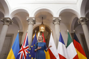 Foto archivo. La alta representante de la Unión para Asuntos Exteriores y vicepresidenta en la Comisión Europea, Kaja Kallas, interviene en la reunión sobre seguridad europea y Ucrania. EFE/ Javier Lizon