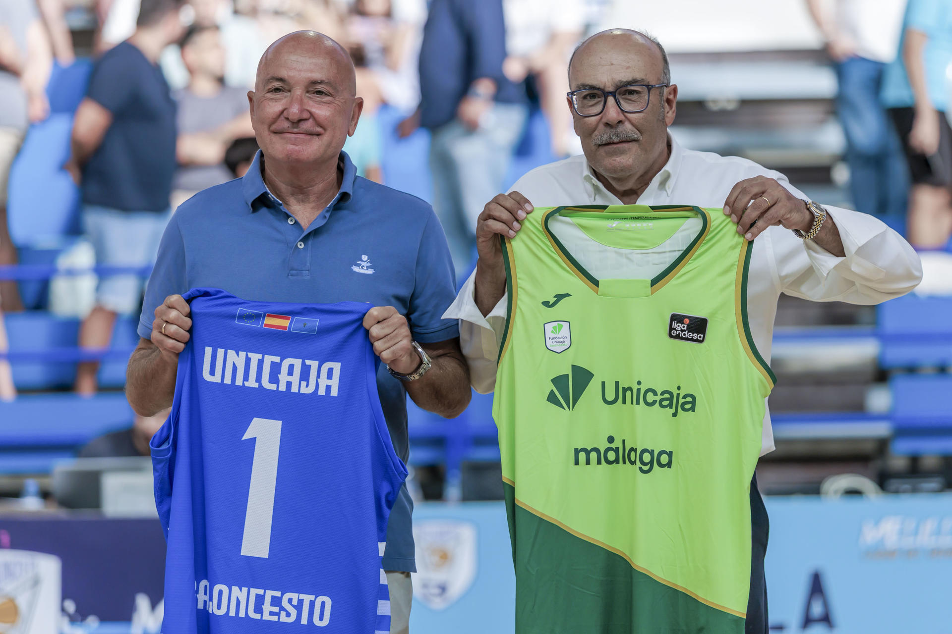 El Unicaja, todavía sin Chris Duarte, Alberto Díaz y Olek Balcerowski y con el debut de tres de sus nuevos fichajes, logró una victoria holgada en su primer test de pretemporada, en el torneo II Memorial Javier Imbroda contra el Melilla, en el que se impuso por 59-77 con Jonathan Barreiro como máximo anotador con catorce puntos. EFE/José Manuel Giner Gutiérrez