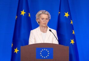 La presidenta de la Comisión Europea, Ursula von der Leyen, en una imagen de archivo.EFE/EPA/JESSICA LEE