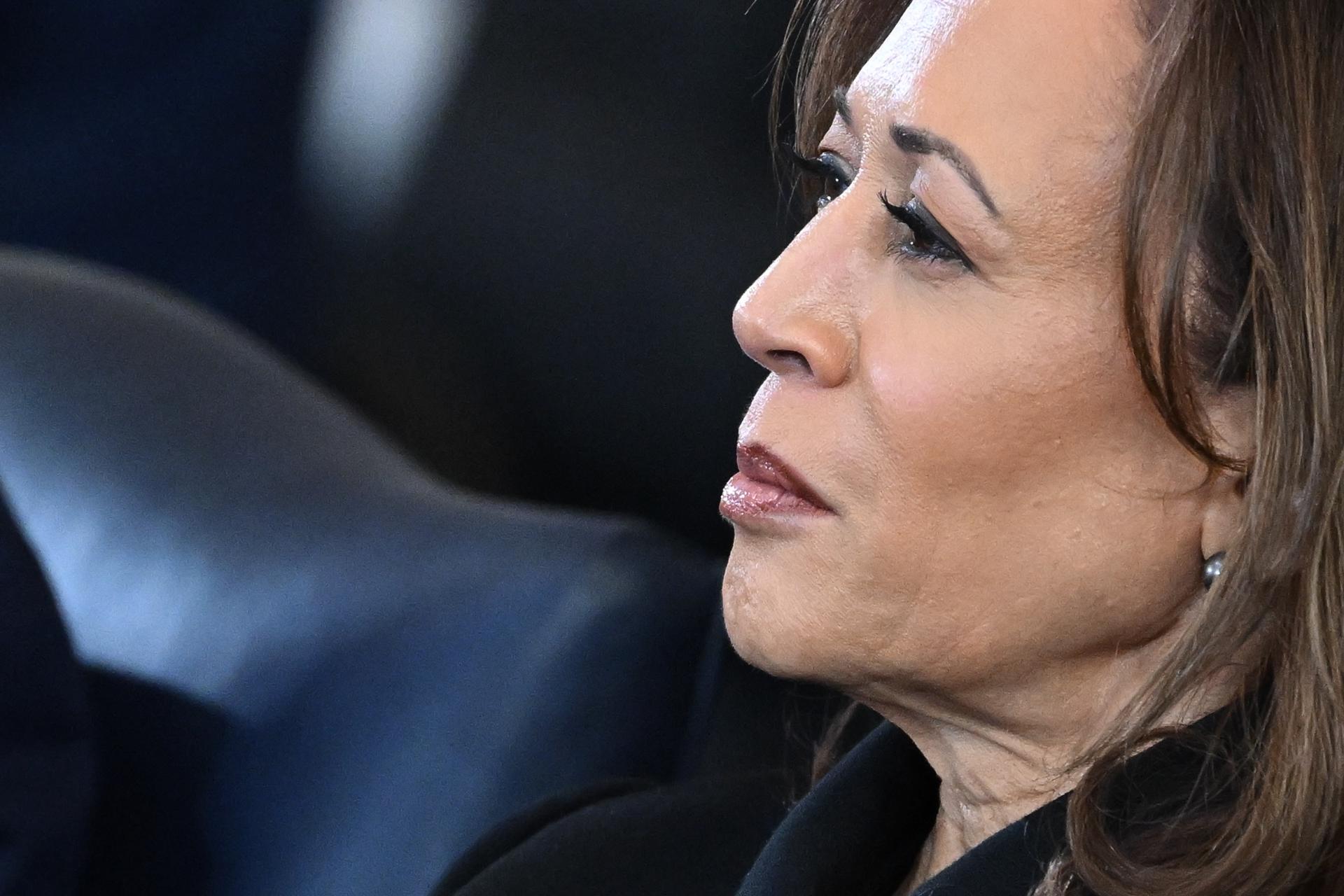 Fotografía de archivo de la excandidata presidencial y exvicepresidenta de EE.UU., Kamala Harris. EFE/SAUL LOEB / POOL