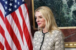 La fiscal general de Estados Unidos, Pam Bondi, en una foto de archivo. EFE/EPA/WILL OLIVER / POOL