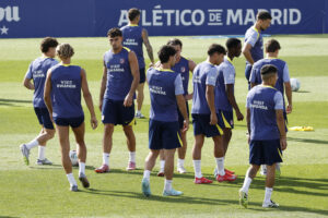 Fotografía de Chema Moya, en la que puede verse en una imagen de archivo del pasado 8 de agosto a los jugadores del Atlético de Madrid durante un entrenamiento. EFE