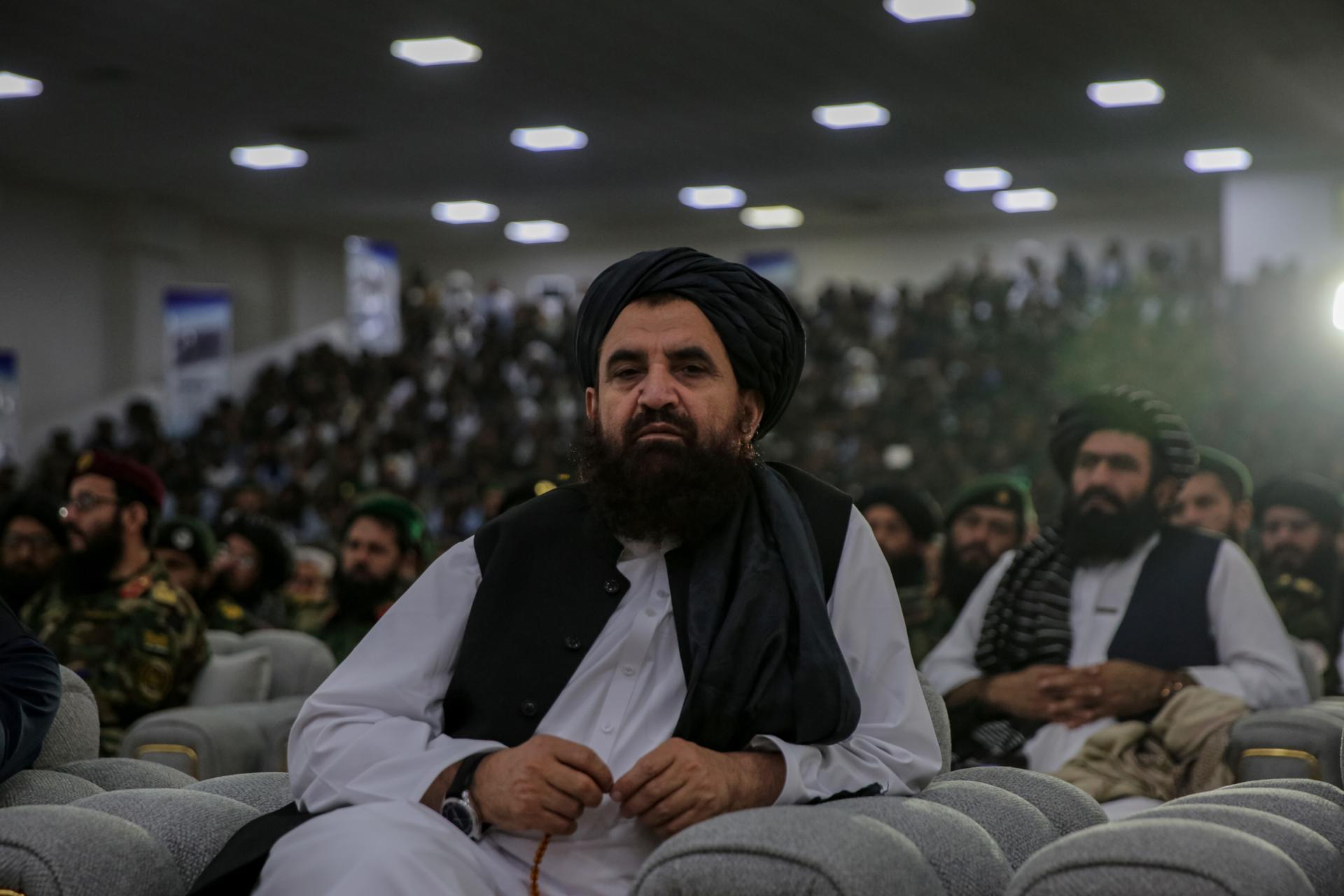 El Director General de Inteligencia del gobierno talibán, Mullah Abdul Haq Wasiq, asiste a una ceremonia para conmemorar el Día de la Independencia de Afganistán en Kabul, Afganistán, 19 de agosto de 2025. Afganistán celebra su 106º aniversario de la Independencia el 19 de agosto, conmemora el Tratado Anglo-Afgano de 1919 que puso fin al dominio británico. (Afganistán) EFE/EPA/SAMIULLAH POPAL
