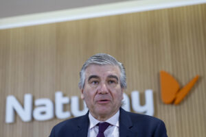 El presidente de Naturgy, Francisco Reynés, durante la rueda de prensa de presentación de los resultados obtenidos por la compañía en 2024, en la sede de la energética en Madrid. EFE/ Mariscal/Archivo