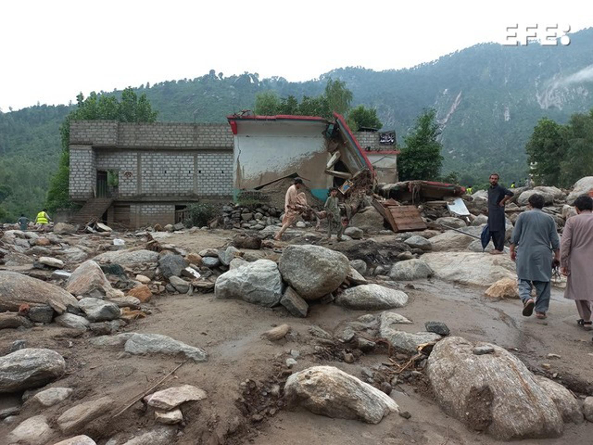 Daños causados por las inundaciones en Buner, , Pakistan. EFE/EPA/STRINGER