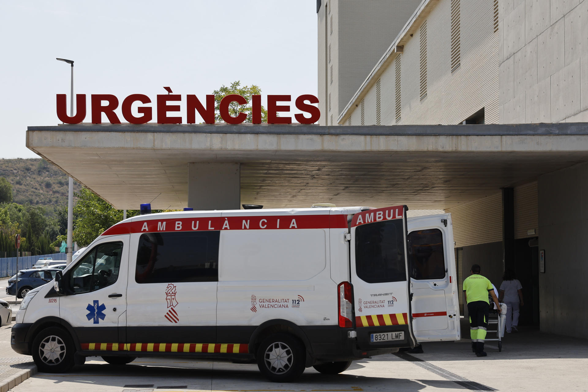Vista del hospital de Llíria (València), en el que ha sido ingresado de urgencia este viernes el excomisionado para la reconstrucción tras la dana, José María Ángel, por un intento de suicidio, según han confirmado a EFE fuentes del PSPV-PSOE. José María Ángel presentó su renuncia irrevocable como Comisionado para la reconstrucción tras la dana el pasado 31 de julio tras la polémica sobre la titulación con la que promocionó de funcionario hace 43 años, y lamentó entonces haber sufrido un "ataque injustificado" que le había causado un daño personal "enorme".-EFE/ Ana Escobar