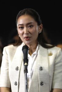 Archive - Bangkok (Thailand), 16/08/2024.- Thailand's newly elected Prime Minister Paetongtarn Shinawatra speaks to the media after winning the parliamentary vote to become a prime minister at the Pheu Thai Party's headquarters in Bangkok, Thailand, 16 August 2024. The ruling Pheu Thai Party's leader Paetongtarn Shinawatra, the youngest daughter of ousted former premier Thaksin Shinawatra, succeeded in the parliamentary vote to become Thailand's 31st prime minister. E (Tailandia) EFE/EPA/RUNGROJ YONGRIT