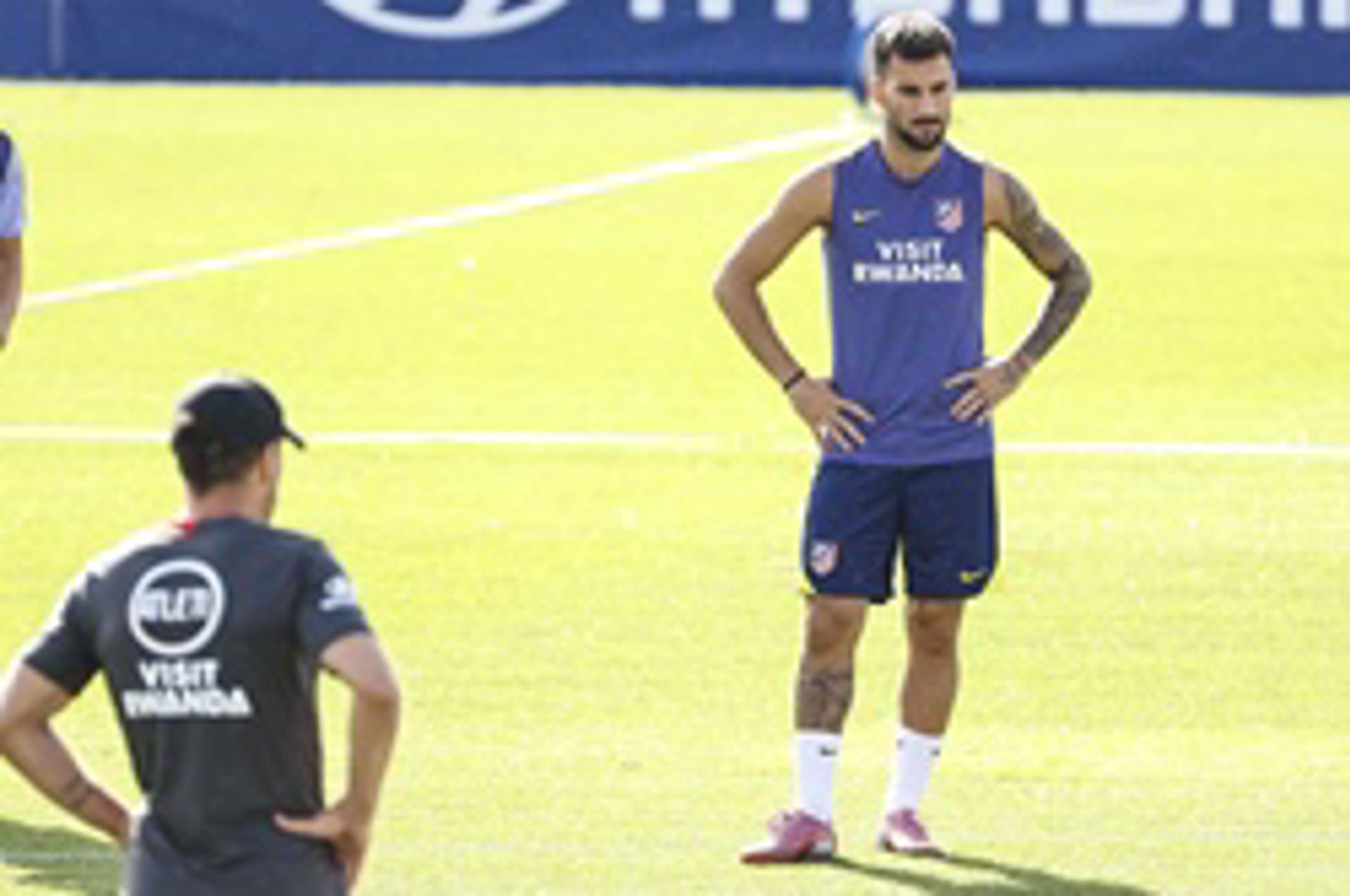 Baena y Simeone, en un entrenamiento del Atlético de Madrid. EFE/Mario Morón.