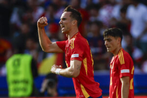 El centrocampista de la selección española Fabián Ruiz celebra tras marcar el 2-0 frente a Croacia en la pasada Eurocopa. EFE/Alberto Estévez