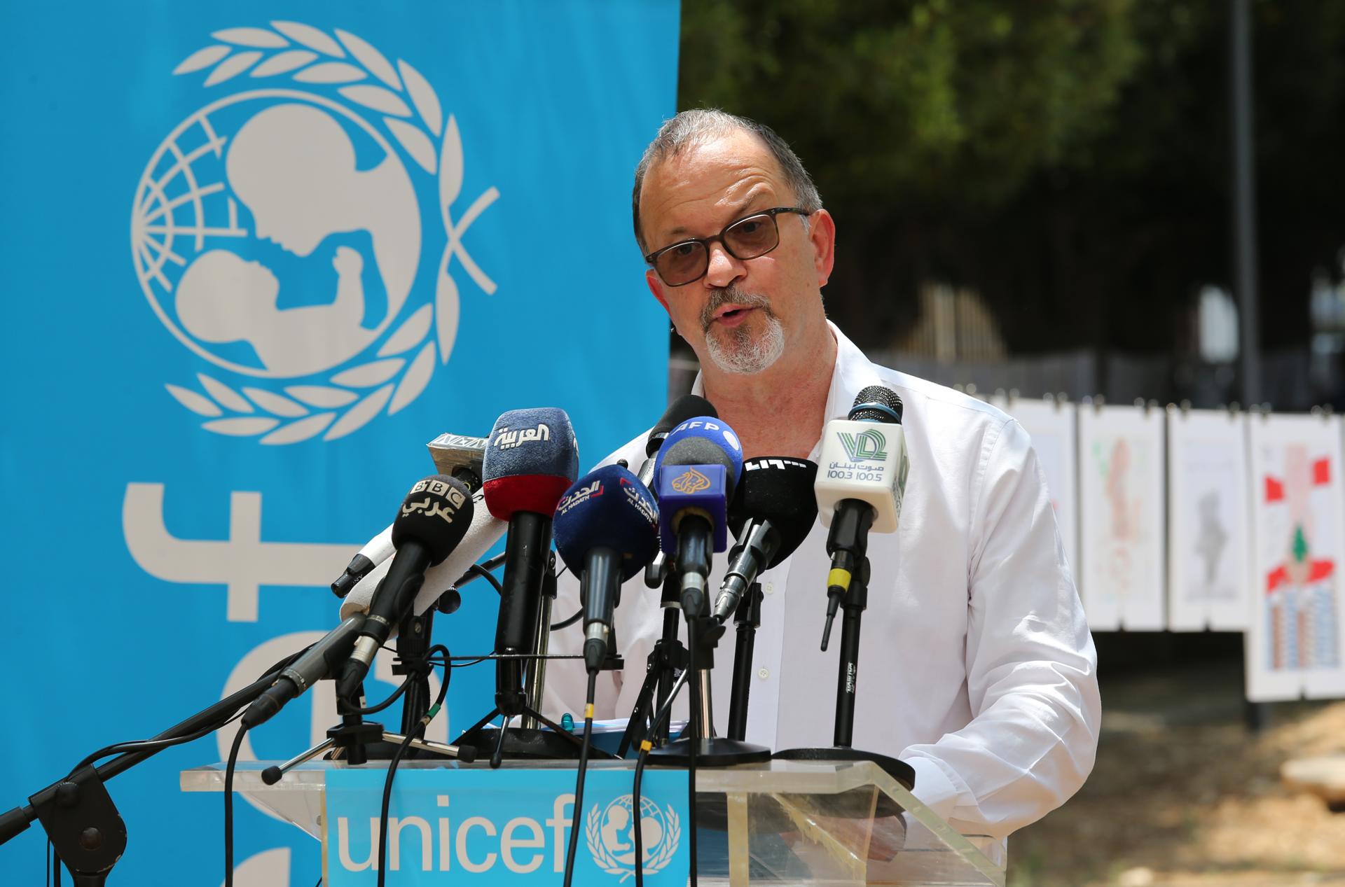 Fotografía de archivo del subdirector de Unicef, Ted Chaiban, durante una rueda de prensa, en Beirut (Líbano) EFE/Nabil Mounzer