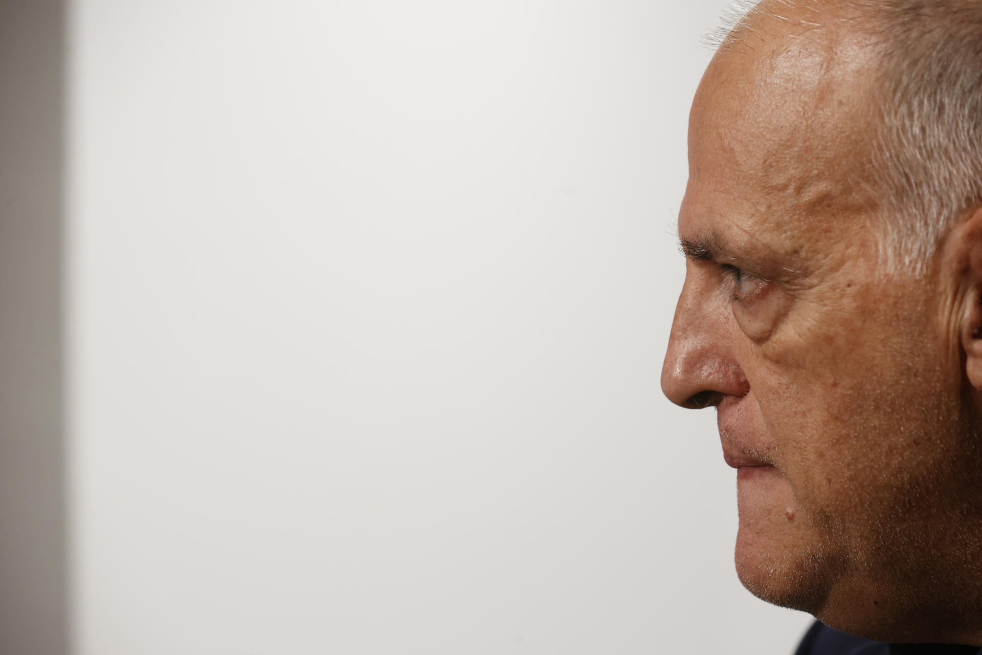 Fotografía de Javier Lizón, en la que puede verse en una imagen de archivo del 6 de octubre de 2023 al presidente de LaLiga, Javier Tebas. EFE