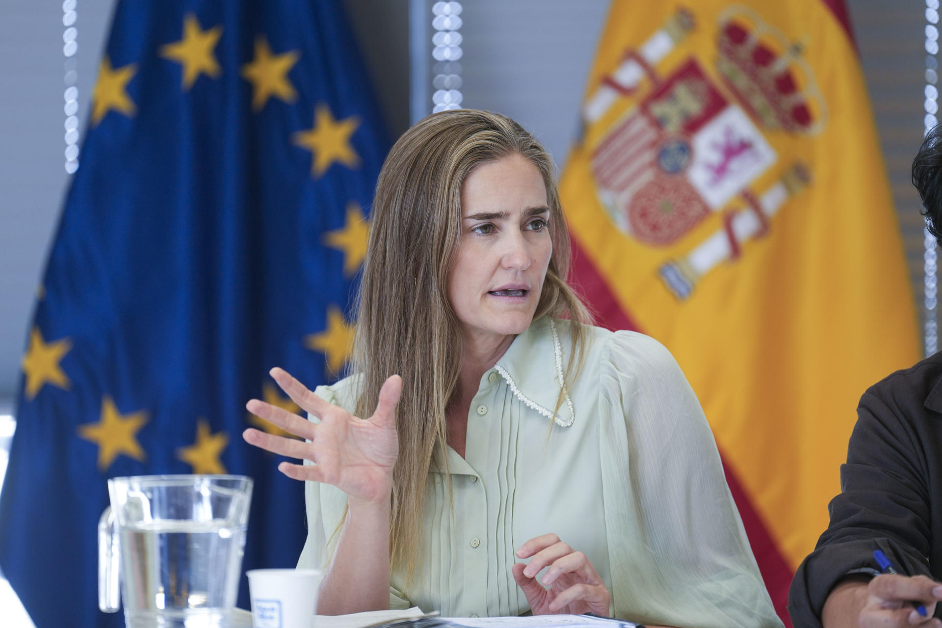 La vicepresidenta tercera y ministra para la Transición Ecológica y el Reto Demográfico, Sara Aagesen, preside el Comité de Dirección de Medioambiente, este miércoles. EFE/Borja Sánchez-Trillo