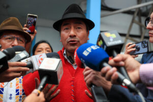 Fotografía de archivo del presidente saliente de la Confederación de Nacionalidades Indígenas del Ecuador (Conaie), Leonidas Iza. EFE/ José Jácome