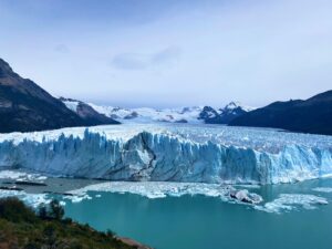 El extremo del glaciar Perito Moreno visto desde un mirador en la Península de Magallanes, abril de 2022. Crédito: Moritz Koch/ Universidad Fiedrich Alexander.