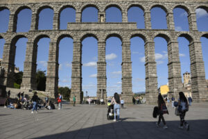 Vista del Acueducto de Segovia, Patrimonio de la Humanidad. EFE/Pablo Martín