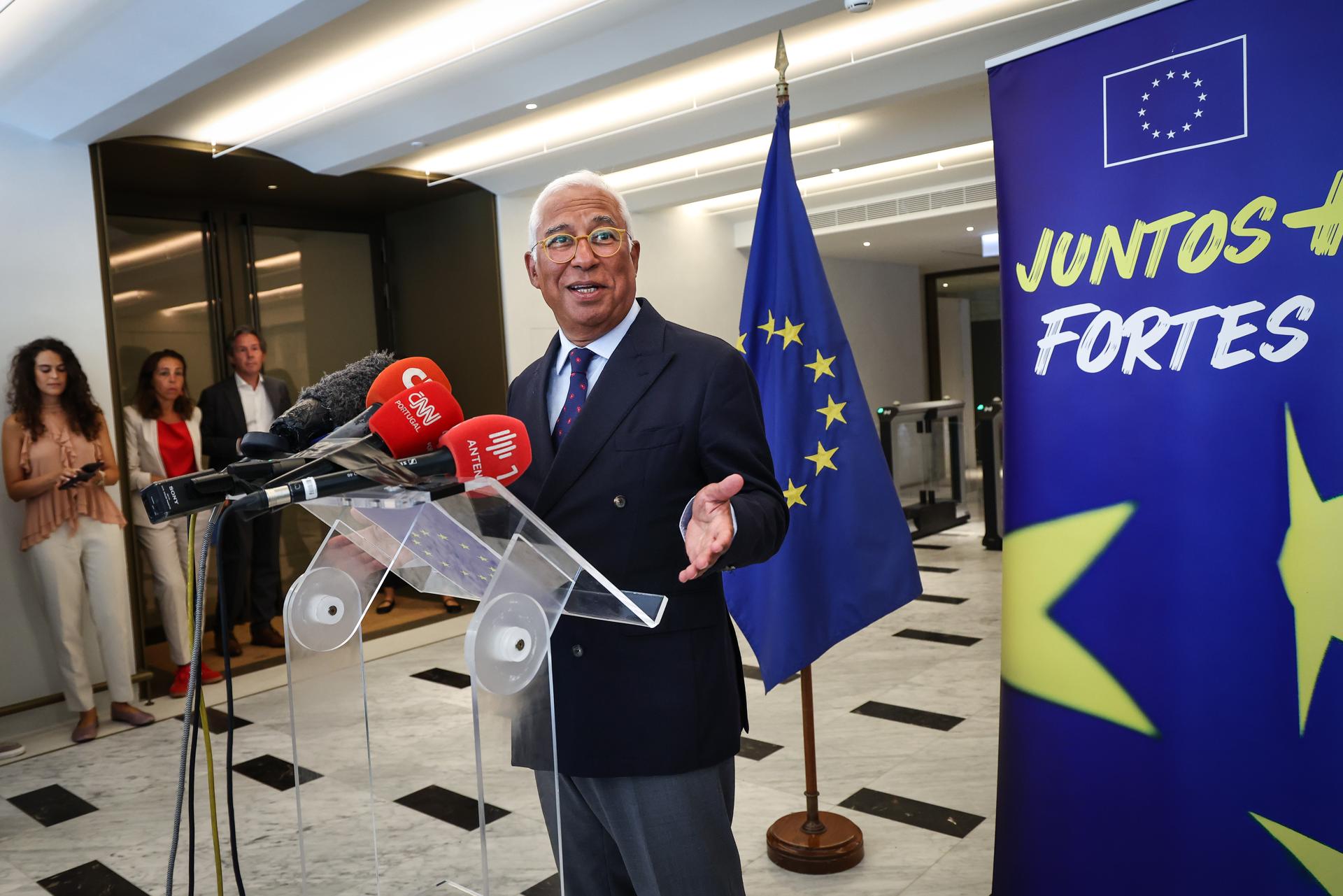 El presidente del Consejo Europeo, Antonio Costa, habla con los medios de comunicación en una conferencia de prensa tras la reunión del Consejo Europeo sobre Ucrania, Lisboa, Portugal, 19 de agosto de 2025. (Ucrania, Lisboa) EFE/EPA/RODRIGO ANTUNES