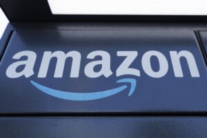 Foto de archivo de un casillero de autoservicio de Amazon .EFE/CJ GUNTHER