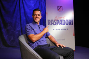 Giacomo Raspadori, tras su fichaje. EFE/ Atlético De Madrid.