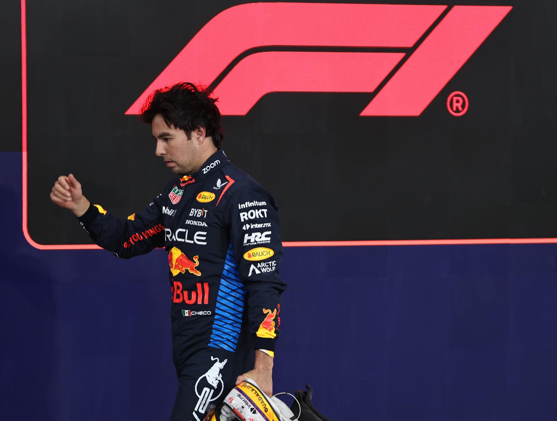 Foto de archivo del piloto mexicano Sergio 'Checo' Pérez de su etapa en Red Bull Racing. EFE/EPA/HAMAD I MOHAMMED / POOL