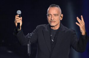 El cantante italiano Eros Ramazzotti, en una fotografía de archivo. EFE/ETTORE FERRARI