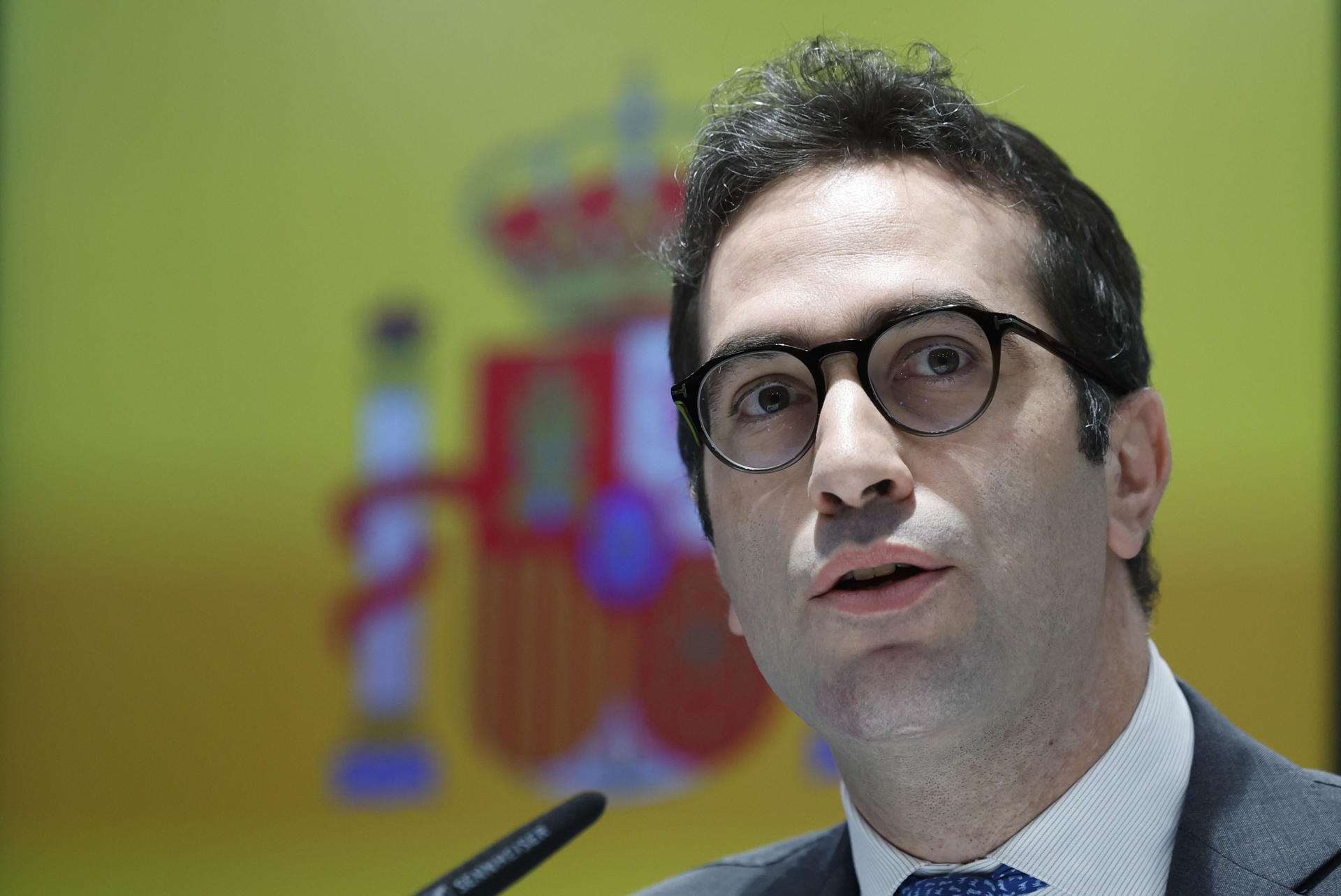 Imagen de archivo del ministro de Economía, Carlos Cuerpo durante la rueda de prensa tras el Consejo Interterritorial de Internacionalización. EFE/ Mariscal