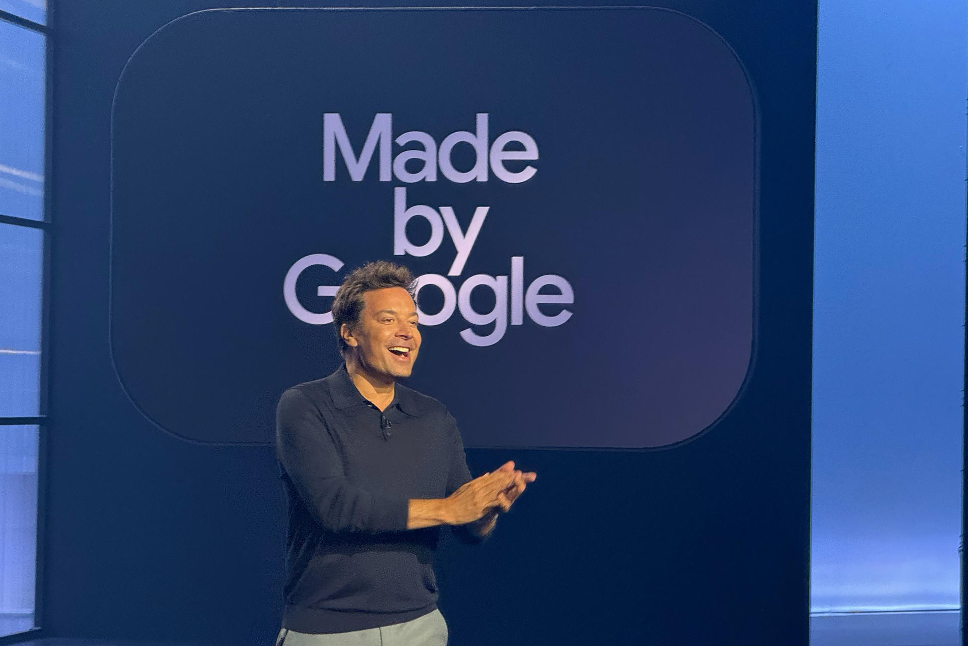 Jimmy Fallon habla durante el evento 'Made by Google' este 20 de agosto de 2025, en Nueva York ( Estados Unidos). EFE/ Sarah Yáñez Richards