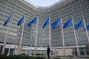 Imagen de archivo de la sede de la Comisión Europea en Bruselas. EFE/EPA/JULIEN WARNAND
