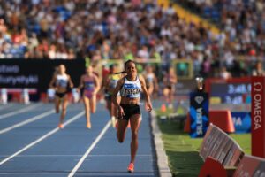 La etíope Gudaf Tsegay en la Liga de Diamantes de Silesia (Polonia), EFE/EPA/Adam Warzawa