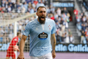 Borja Iglesias celebra un gol con el Celta la pasada temporada. EFE/ Lavandeira Jr
