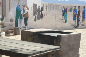 Fotografía del 16 de agosto de 2025 de una recreación de la vida dentro del fuerte militar en el Museo Presidio de San Agustín del Tucson, en Tucson (Estados Unidos). EFE/ María León