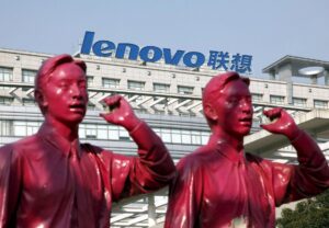 Logo de la empresa Lenovo en la sede de la compañía en Shangay, China. EFE/Qilai Shen