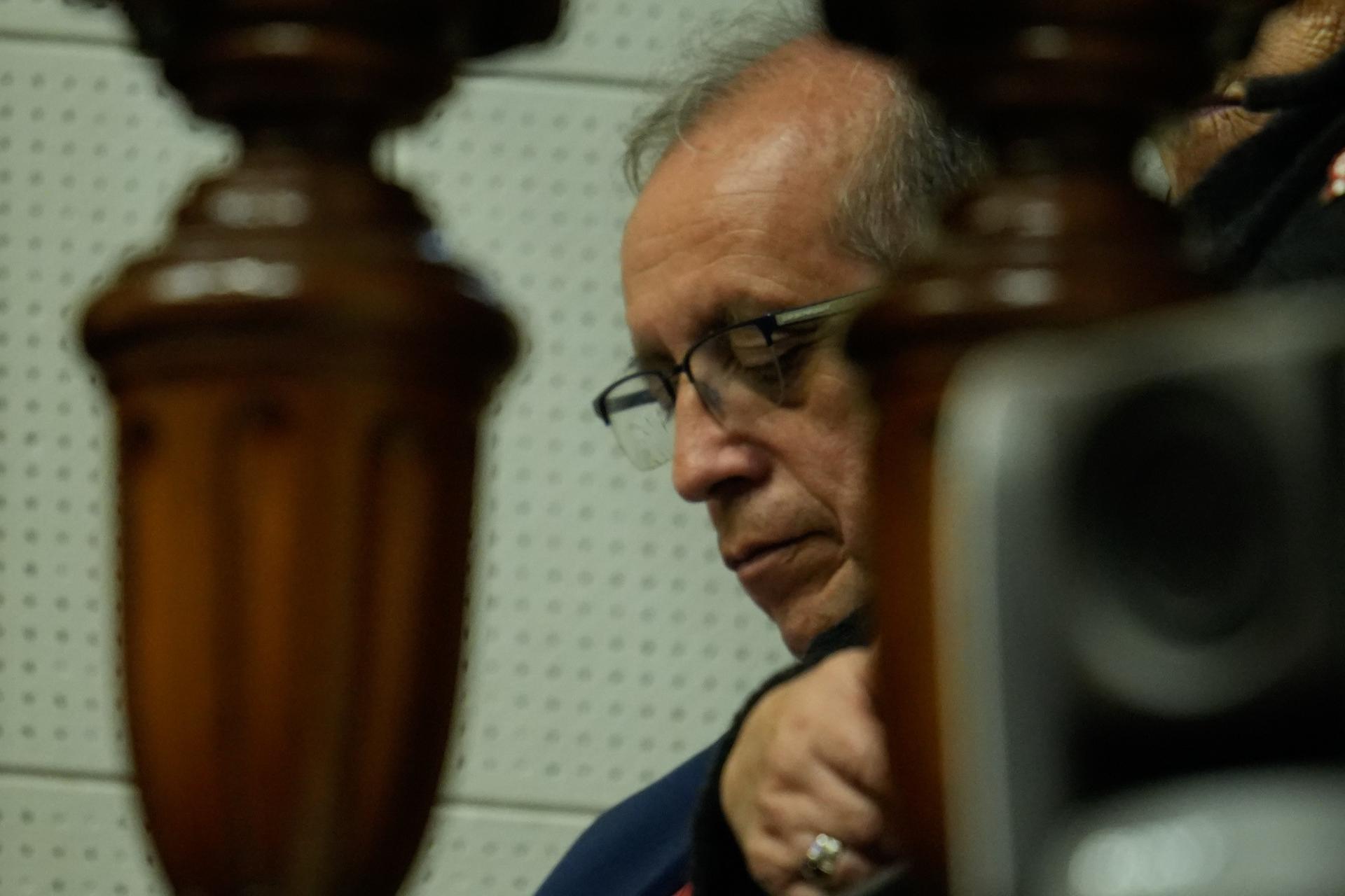 Fotografía de archivo de Nicanor Boluarte, hermano de la presidenta de Perú -Dina Boluarte-, durante una sesión del Congreso peruano, en Lima (Perú). EFE/STR