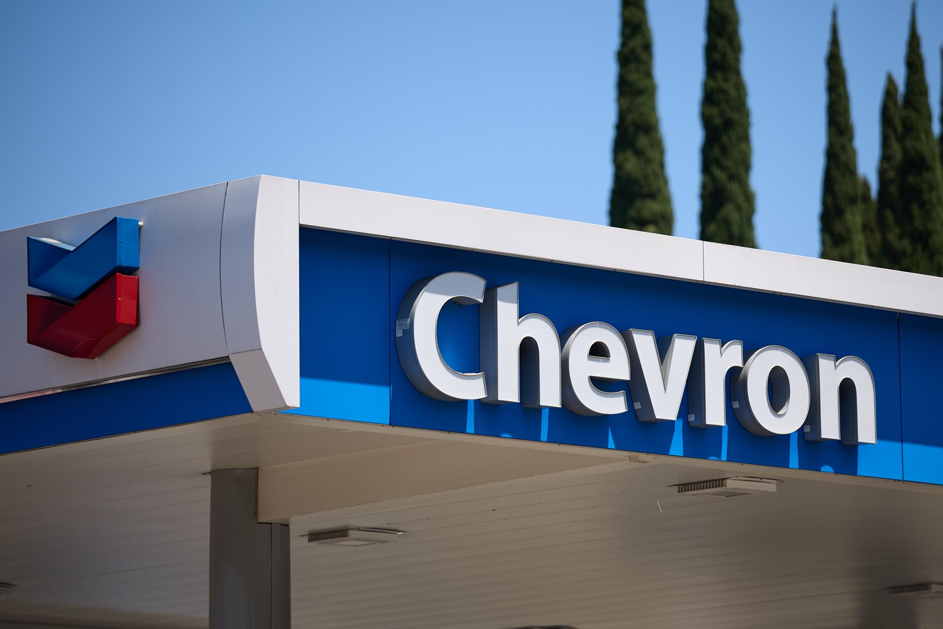Fotografía de archivo del logo de Chevron. EFE/EPA/ALLISON DINNER