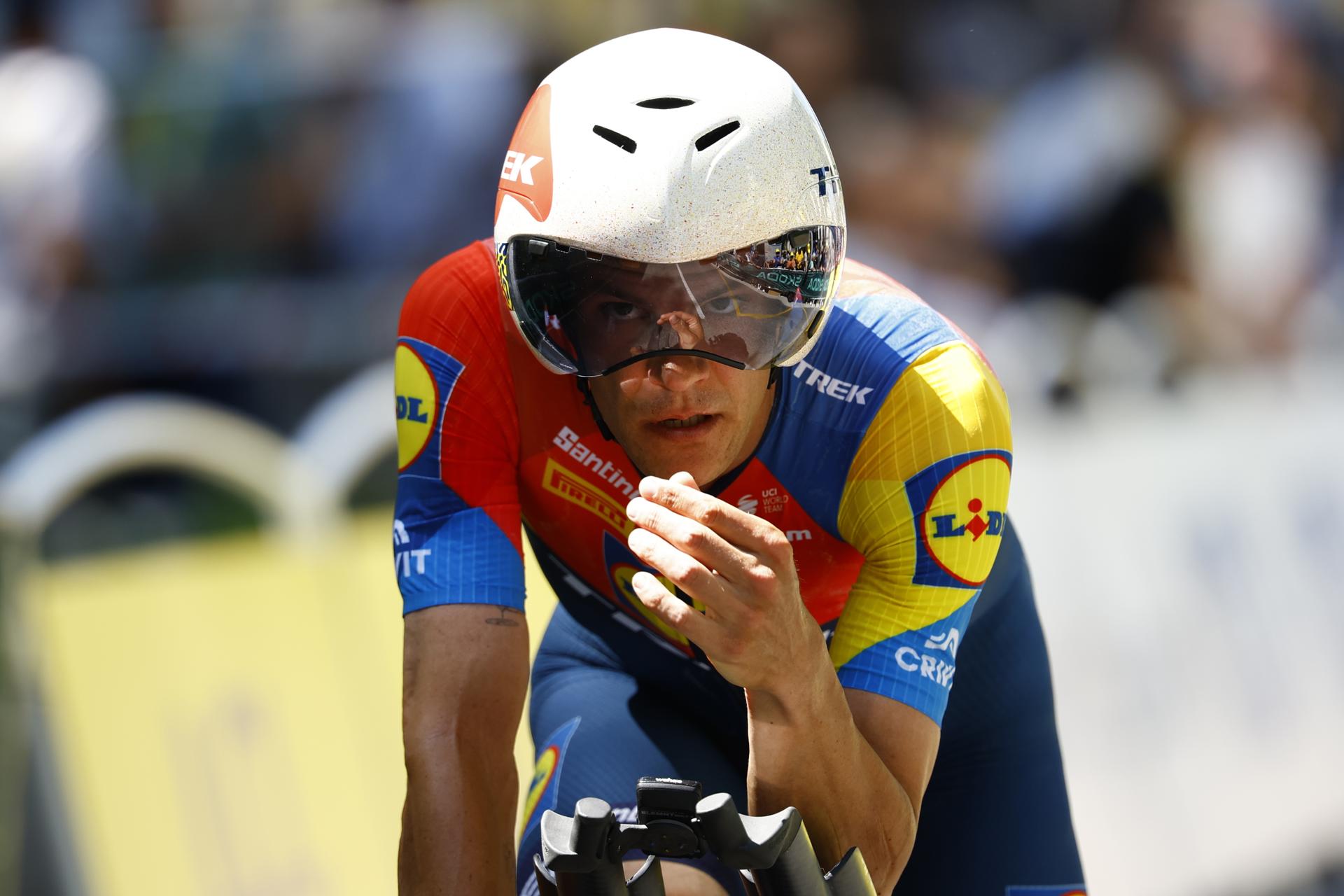 El ciclista belga Jasper Stuyven, durante su participación con el Lidl-Trek en el pasado Tour de Francia. EFE/EPA/MARTIN DIVISEK