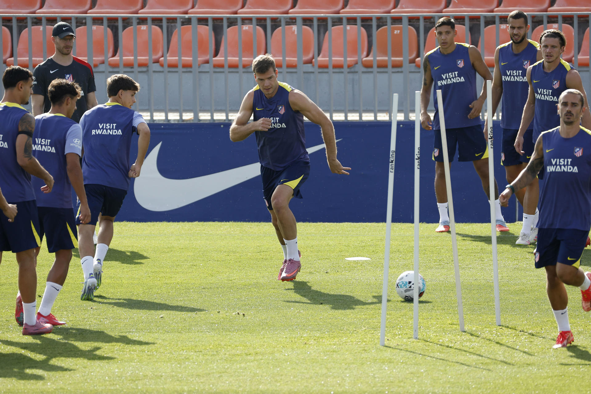 Sorloth, durante el entrenamiento. EFE/Chema Moya
