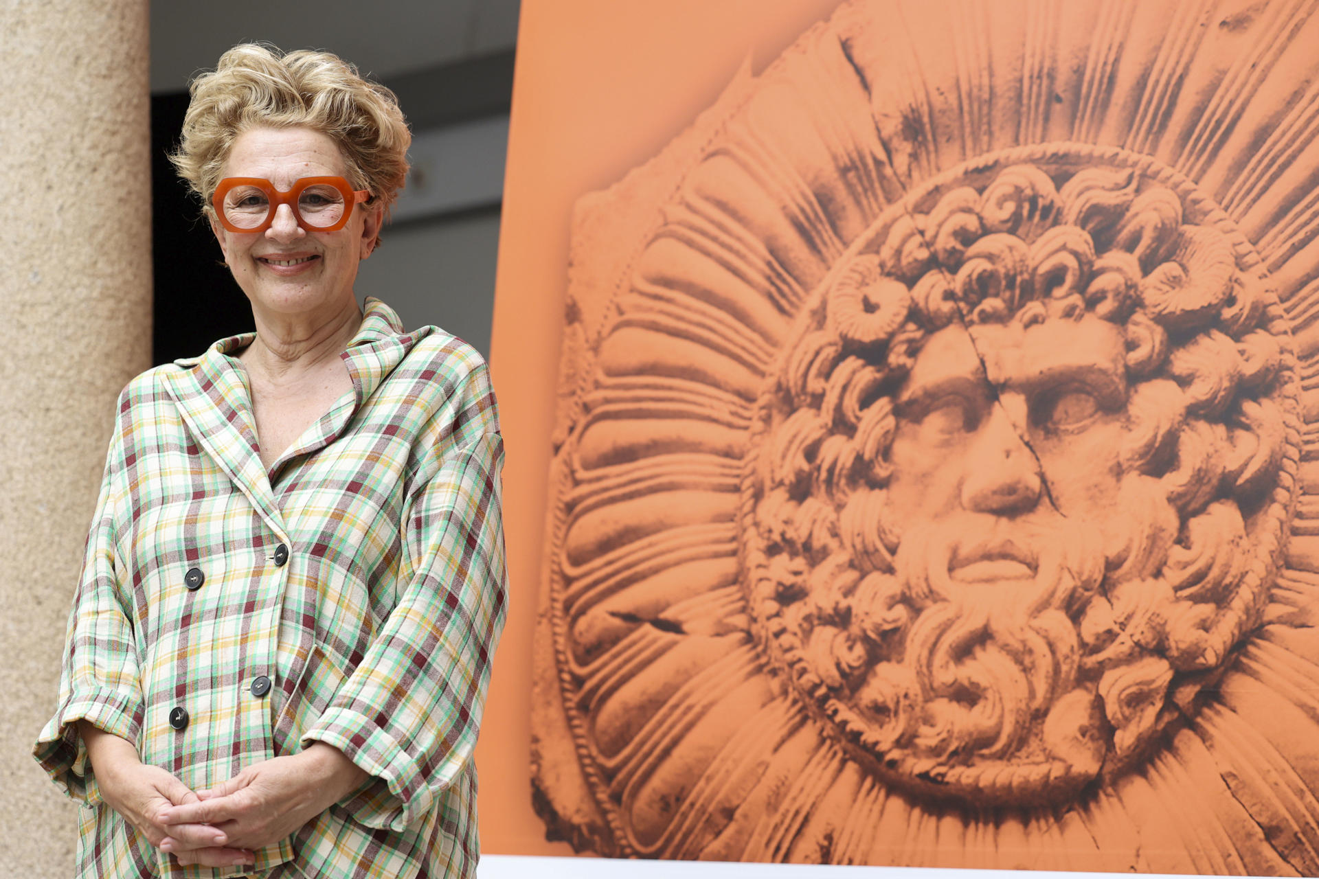 Isabel Ordaz Martín regresa al Festival de Mérida, además de como actriz, en calidad de coautora de la adaptación de 'Las Troyanas', una faceta que cultiva mucho pues ama la "palabra" y que ha sido ejercicio terapéutico en sus peores momentos como cuando le diagnosticaron cáncer de colon: "me salvó una vez más la creación". EFE/ Jero Morales
