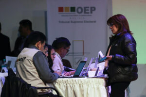 Fotografía de las elecciones en Bolivia. EFE/ Luis Gandarillas