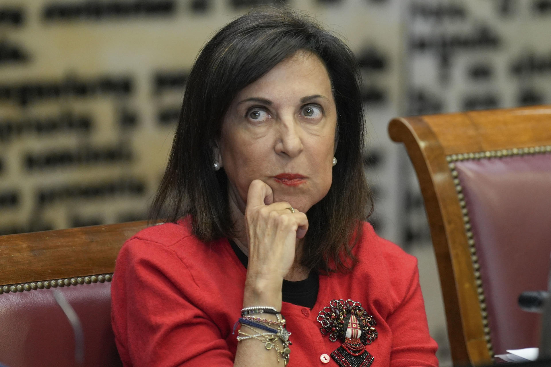 La ministra de Defensa, Margarita Robles, comparece este martes en el Senado, a petición del PP, para dar cuenta del dispositivo de las Fuerzas Armadas desplegado con motivo de los incendios forestales. EFE/ Borja Sánchez-Trillo