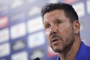 Simeone, en un momento de la rueda de prensa de este viernes. EFE/Chema Moya.
