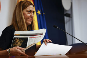 La directora general de Protección Civil, Virginia Barcones, comparece tras la reunión CECOD, este jueves. EFE/Pablo R. Seco