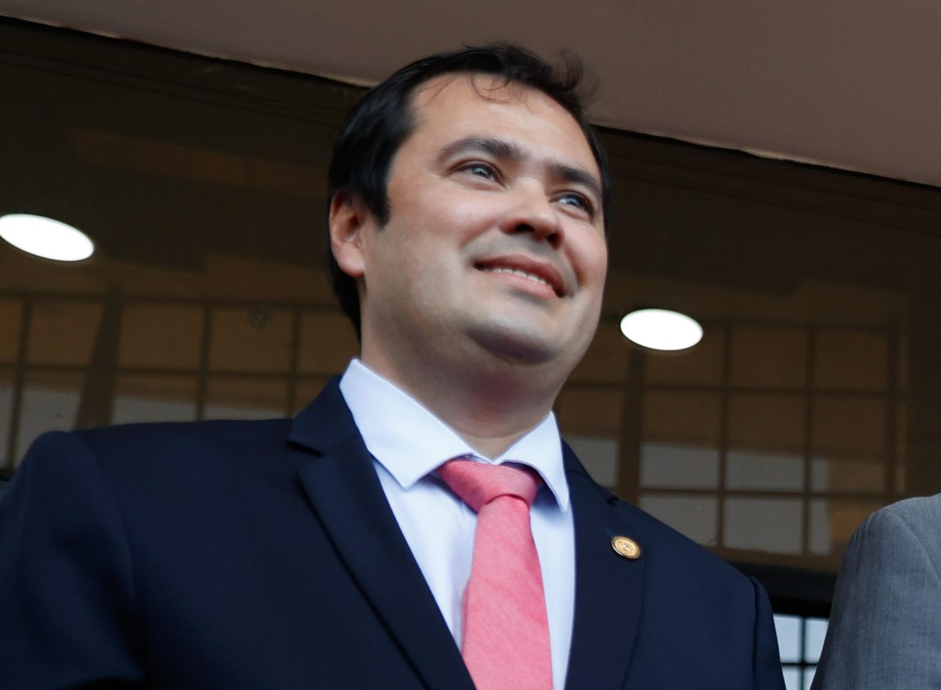 Fotografía de archivo de Rodrigo Gamarra, diputado paraguayo del gobernante Partido Colorado, durante un acto público, en Asunción (Paraguay). EFE/Juan Pablo Pino