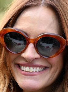 La actriz estadounidense Julia Roberts llega al Lido para el 82º Festival Internacional de Cine de Venecia, en Venecia, Italia, el 29 de agosto de 2025. El festival de cine se celebra del 27 de agosto al 6 de septiembre de 2025. (Cine, Cine, Italia, Venecia) EFE/EPA/ETTORE FERRARI