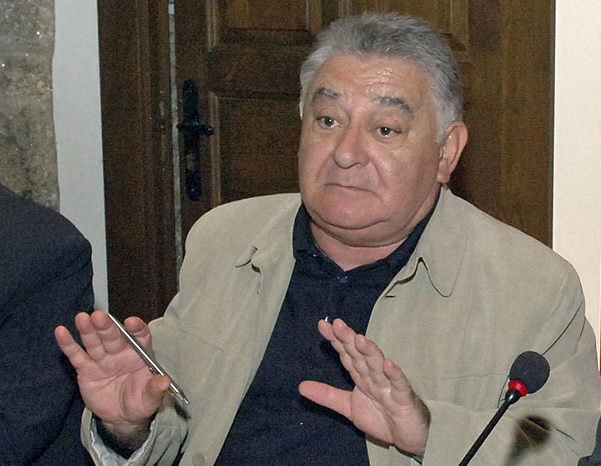 Fotografía de archivo, tomada el 2 de septiembre de 2007, del autor, director y actor Manuel Lourenzo, que ha ganado el Premio Nacionais da Cultura Galega en el apartado de artes escénicas. EFE/Rosa Veiga