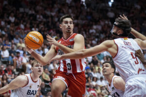 Foto de archivo del base Guillem Ferrando, que se ha unido a la concentración de la selección española de baloncesto que prepara el Eurobasket y formará parte del grupo de jugadores convocados por Sergio Scariolo tras las molestias sufridas por Alberto Díaz en el segundo partido de preparación disputado esta semana en Málaga ante República Checa. EFE/David Borrat/Archivo