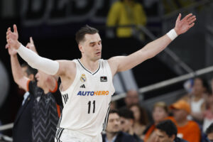 El alero croata del Real Madrid, Mario Hezonja. EFE/ Mariscal