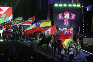 Atletas participan en la ceremonia de clausura de los II Juegos Panamericanos Junior ASU2025. EFE/Rodrigo Sepulveda