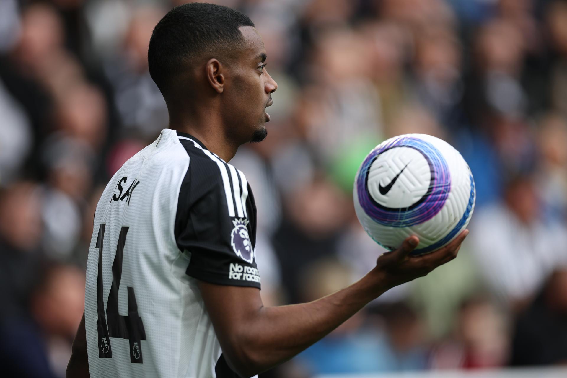 El jugador del Newcastle United, Alexander Isak, en una foto de archivo. EFE/EPA/ADAM VAUGHAN